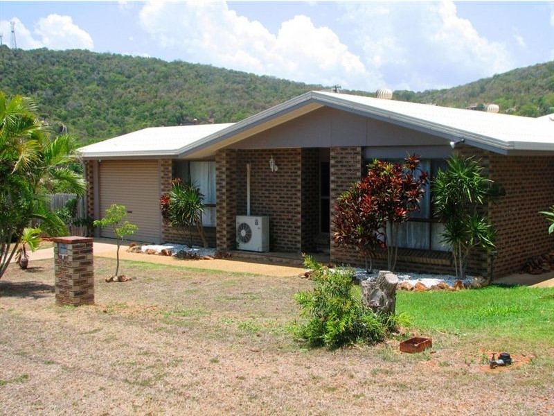 8 Stevenson, Yeppoon QLD 4703