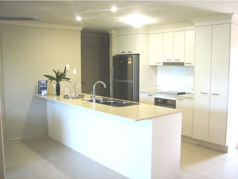 5 Island View Crescent, Yeppoon QLD 4703