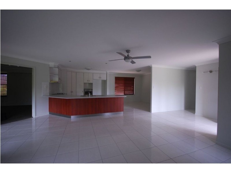 2 Aztec, Yeppoon QLD 4703