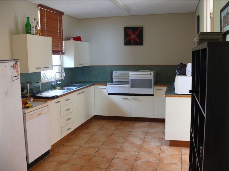 12 Poinciana Avenue, Yeppoon QLD 4703