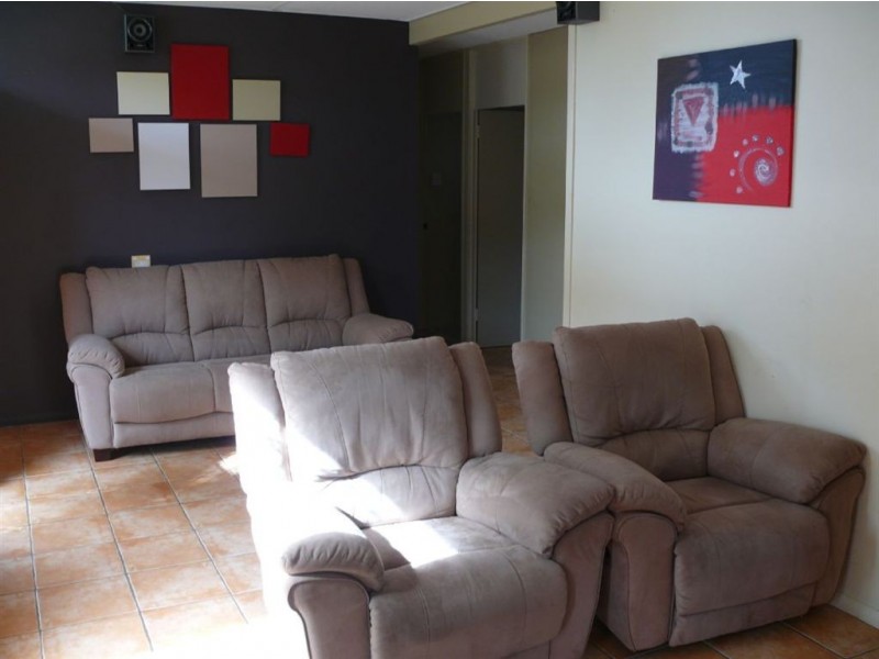 12 Poinciana Avenue, Yeppoon QLD 4703