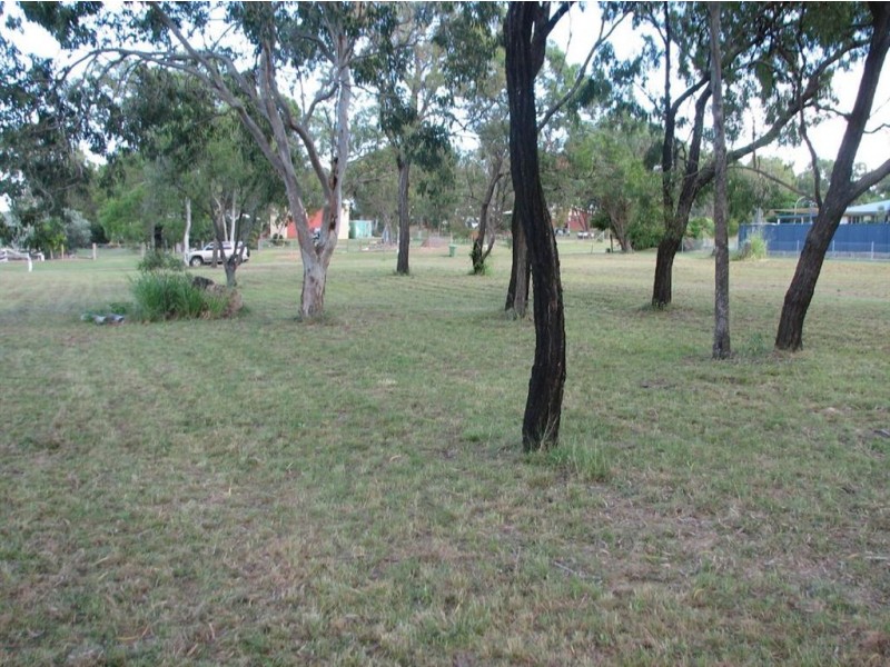 2 Lyndhurst, Emu Park QLD 4710