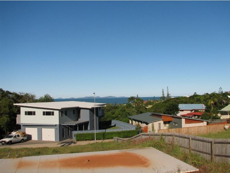 9 Island View Crescent, Yeppoon QLD 4703