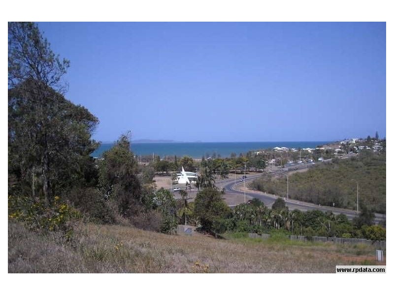 2-4 Cordingley Street, Yeppoon QLD 4703