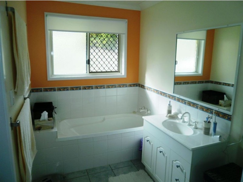 29 Larnach Street, Zilzie QLD 4710