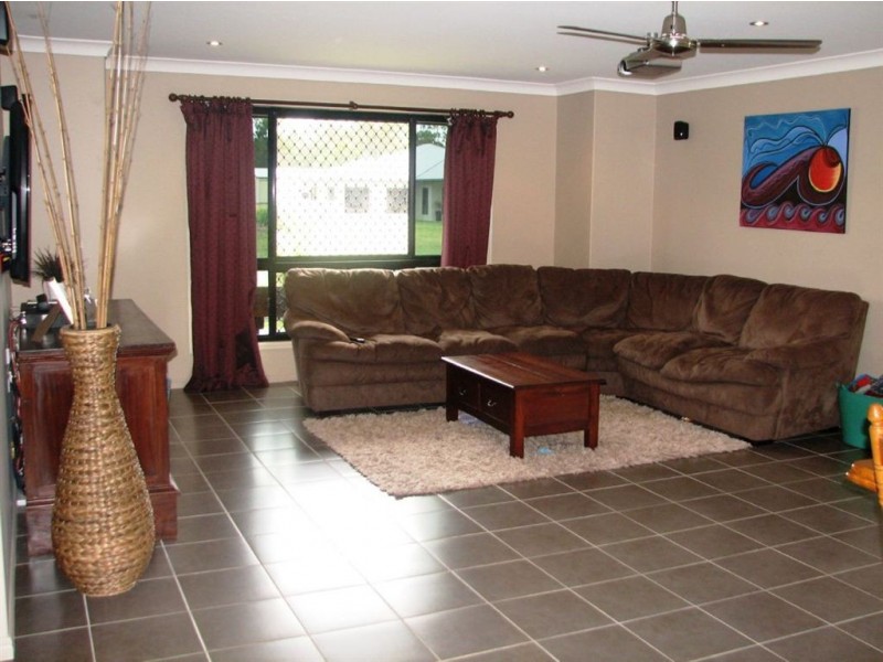 5 Nevallan Drive, Yeppoon QLD 4703