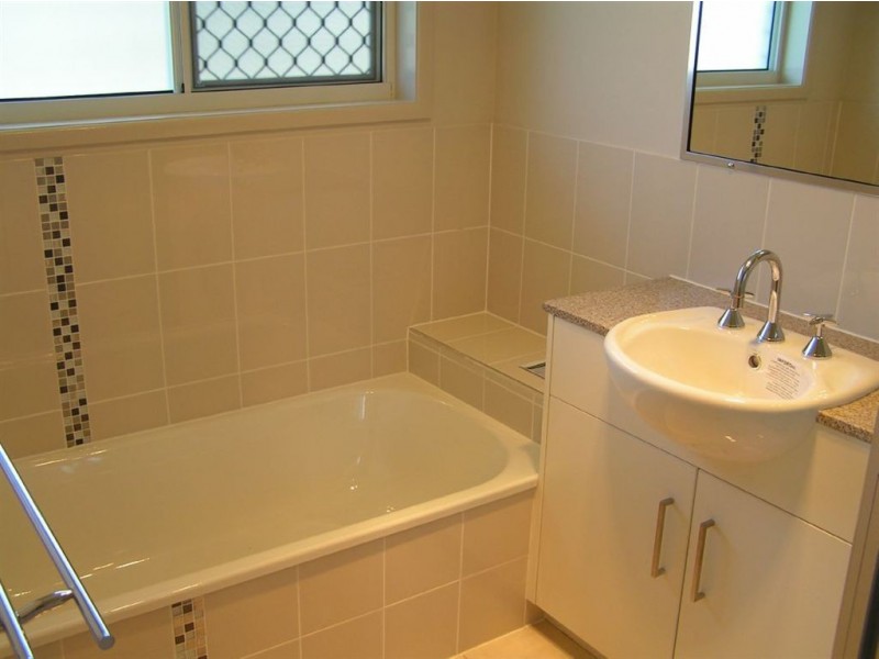 8 Whistler Avenue, Yeppoon QLD 4703