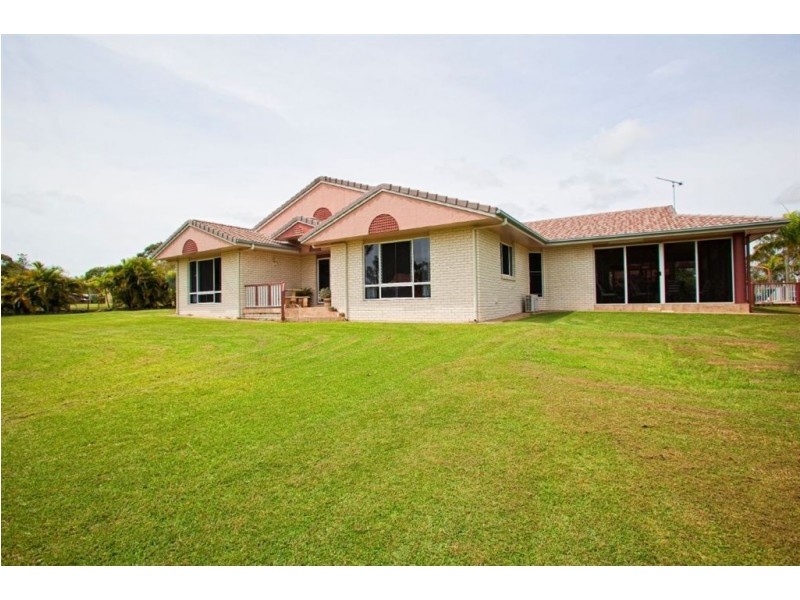 35 Racecourse Road, Yeppoon QLD 4703