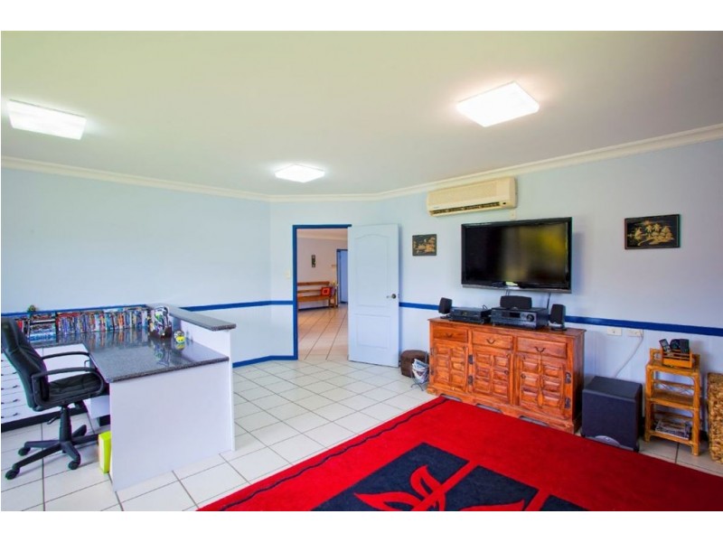 35 Racecourse Road, Yeppoon QLD 4703