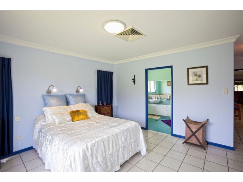 35 Racecourse Road, Yeppoon QLD 4703