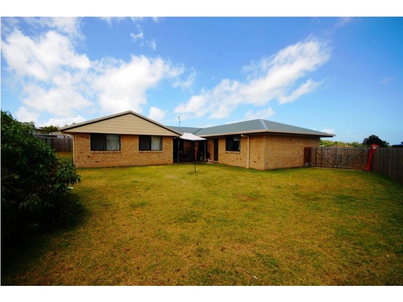 9 Downs Field Place, Yeppoon QLD 4703