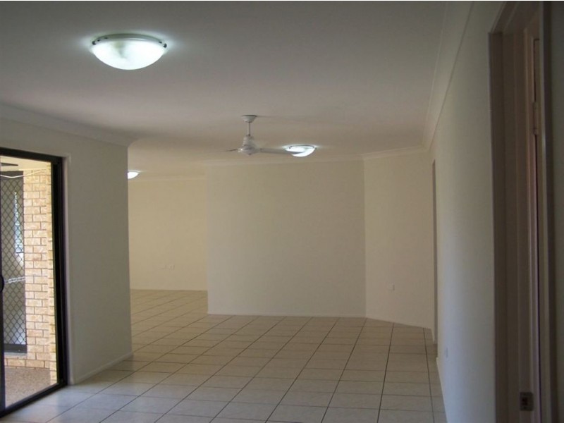 9 Downs Field Place, Yeppoon QLD 4703