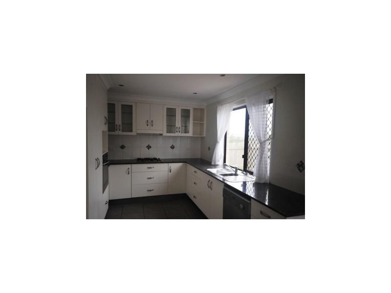 1/64 Connor, Emu Park QLD 4710