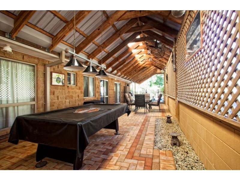 554 Coorooman Creek Road, Cawarral QLD 4702