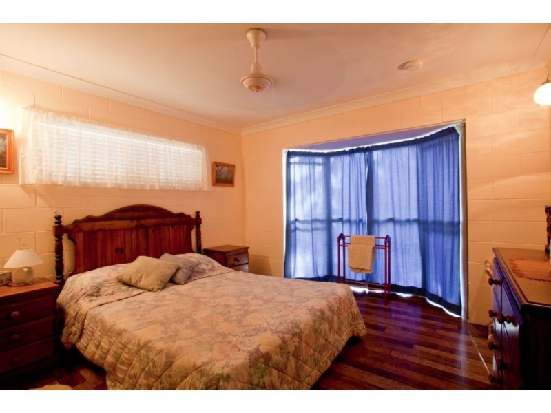554 Coorooman Creek Road, Cawarral QLD 4702