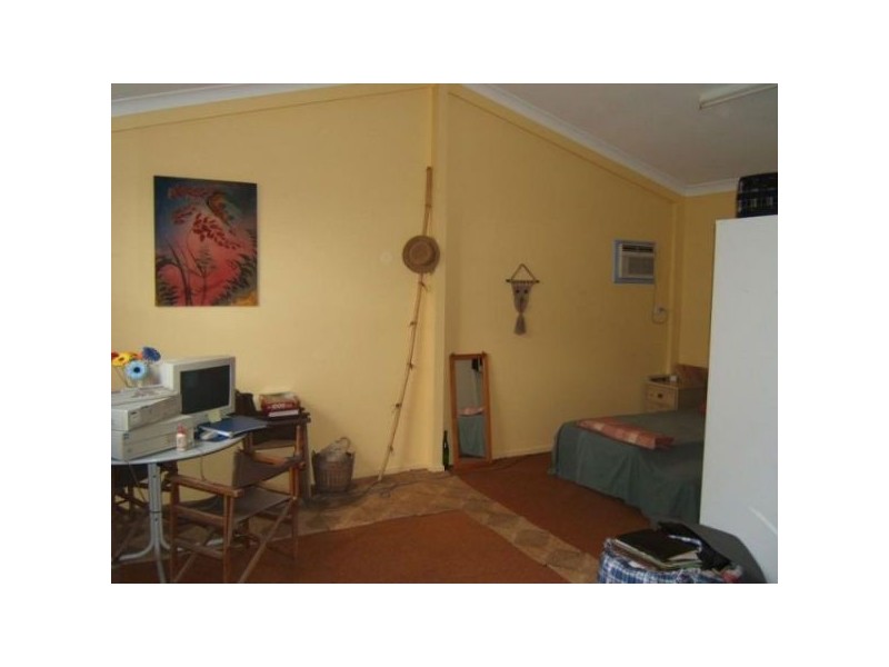 32 Shaw Avenue, Yeppoon QLD 4703