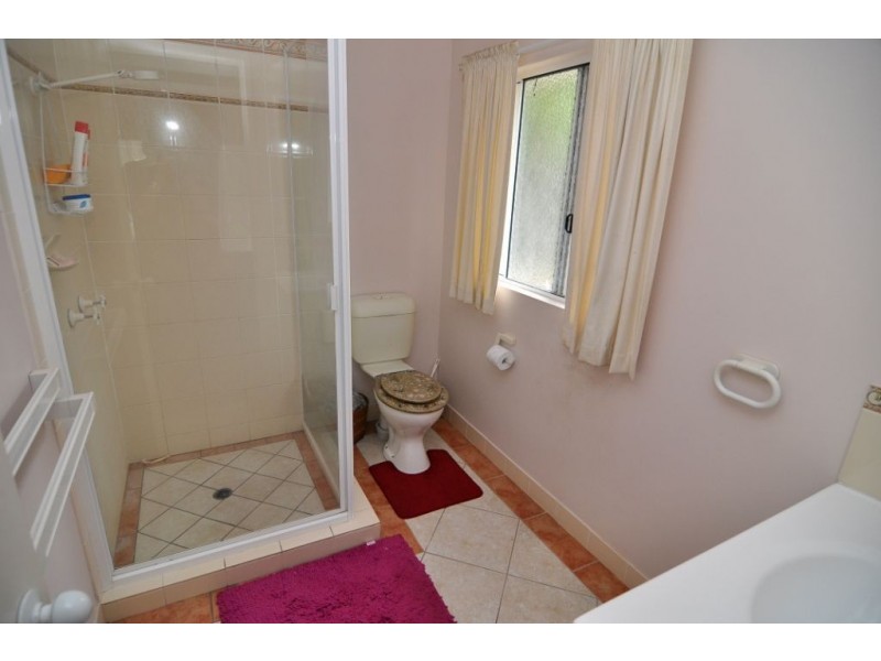 4 Bowls Street, Yeppoon QLD 4703