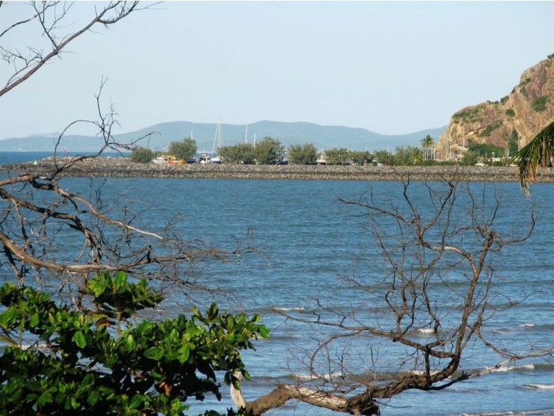 126 Scenic Highway, Yeppoon QLD 4703