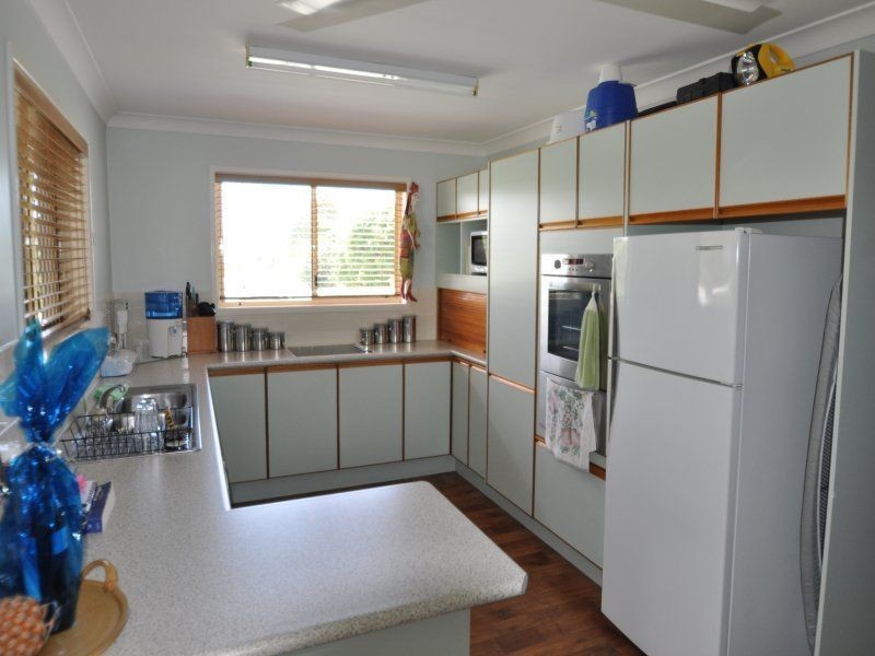 16 Hellas Street, Yeppoon QLD 4703