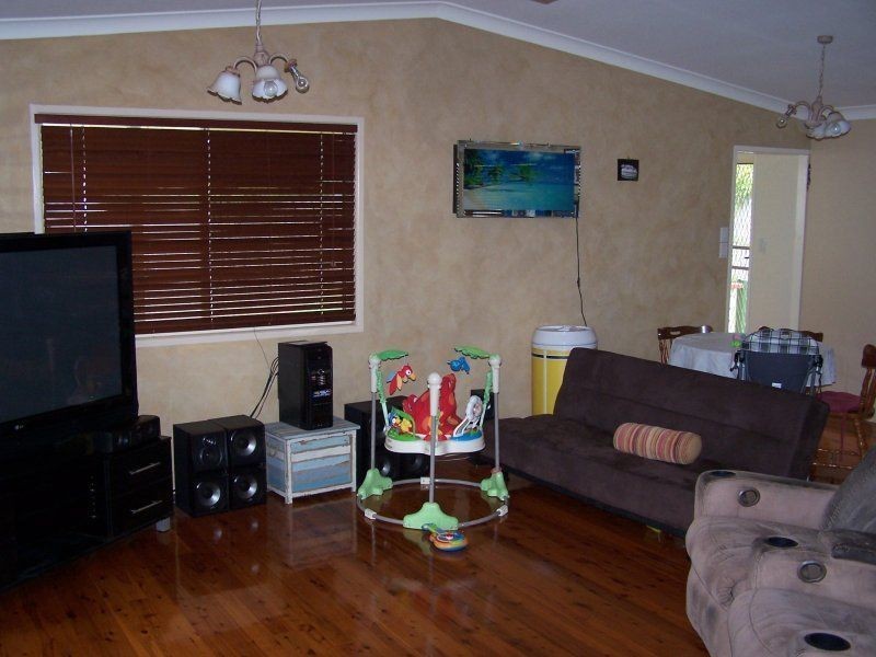 6 Island View Crescent, Barlows Hill QLD 4703
