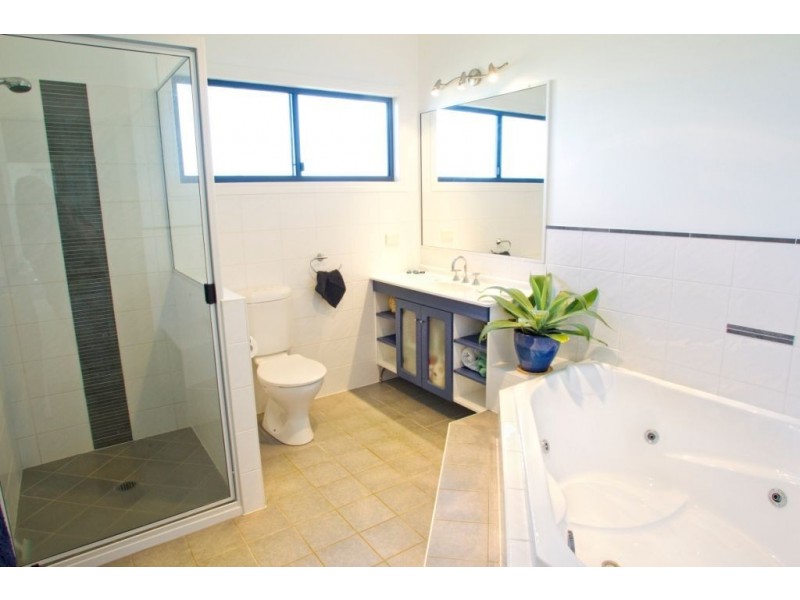 8 Pfaff Street, Yeppoon QLD 4703