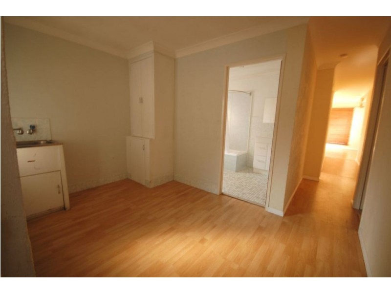 4/18 Marina Avenue, Taranganba QLD 4703