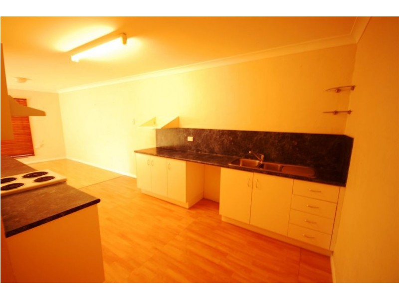 4/18 Marina Avenue, Taranganba QLD 4703