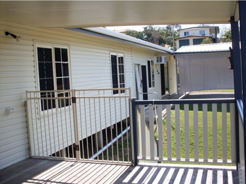 57 Fountain St, Emu Park QLD 4710