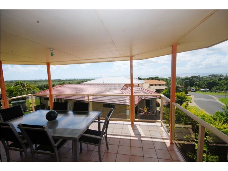 5 Crayke Court, Pacific Heights QLD 4703