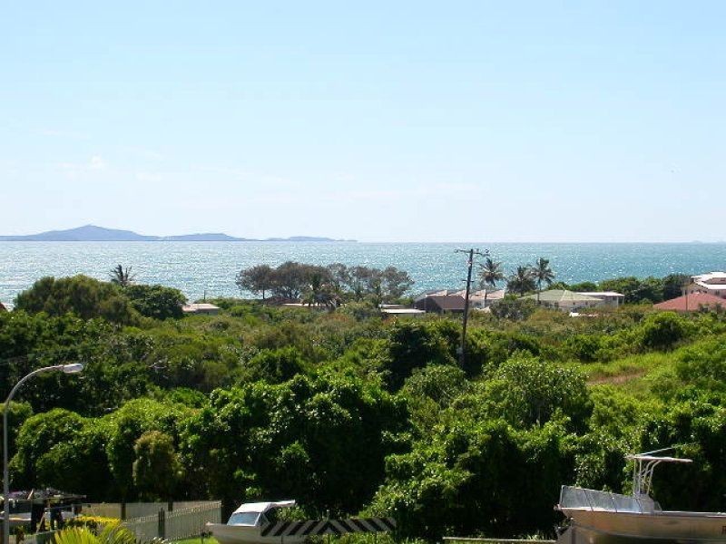 5 Crayke Court, Pacific Heights QLD 4703