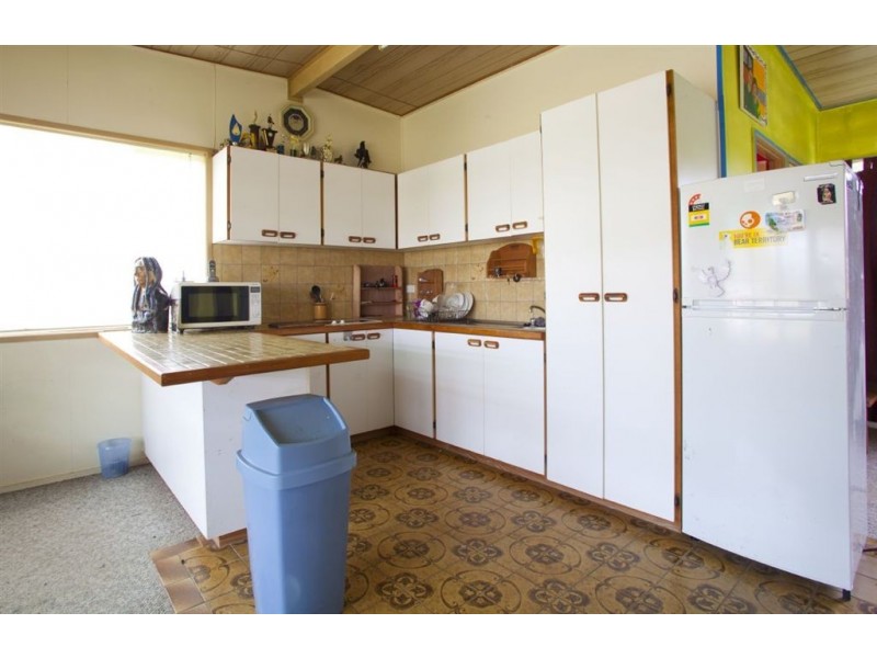 35 Racecourse Road, Yeppoon QLD 4703