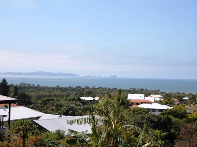 9 Pacific Vista Close, Yeppoon QLD 4703