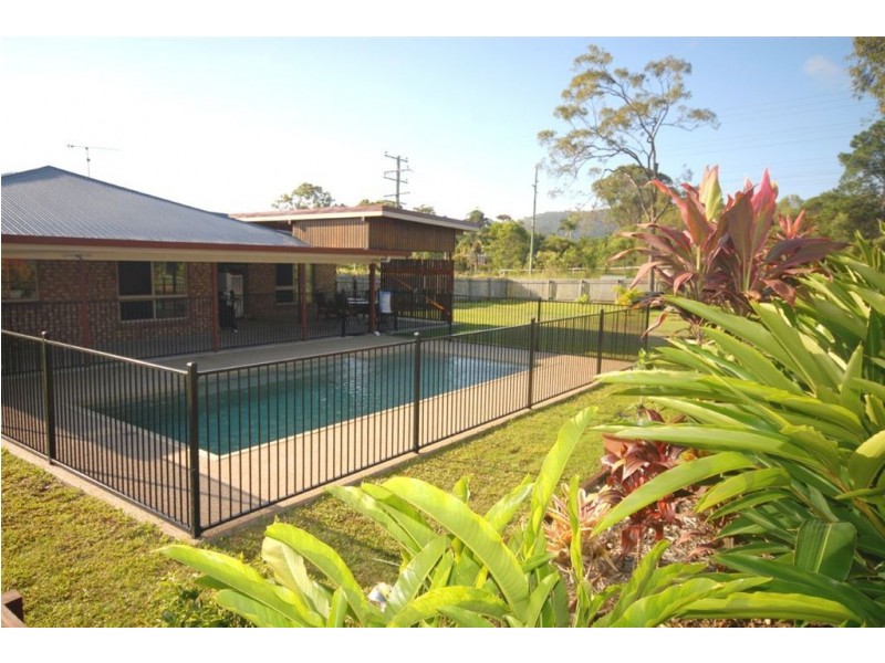 1 Nevallan Drive, Barmaryee QLD 4703