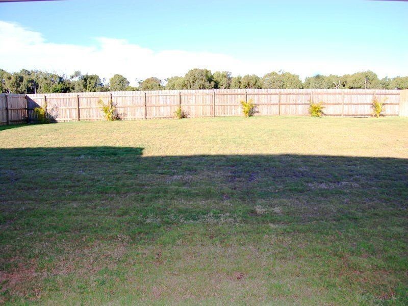 7 Spinnaker Drive, Mulambin QLD 4703