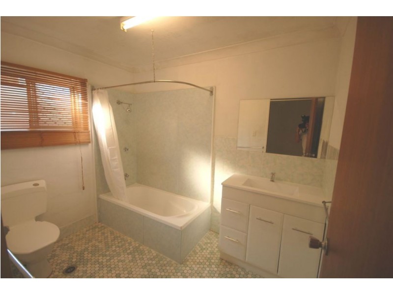 4/18 Marina Avenue, Yeppoon QLD 4703