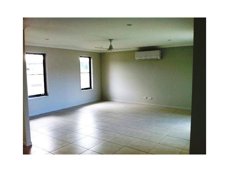 4 Lapwing Ct, Bondoola QLD 4703