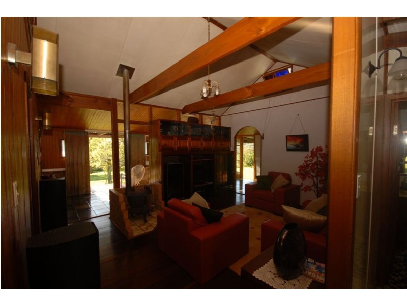 Woodbury QLD 4703