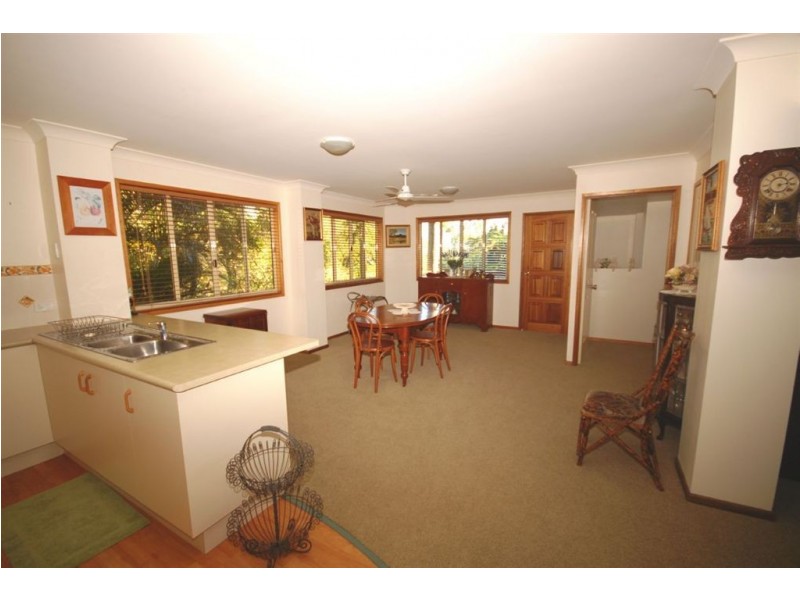 21 Banksia Pl, Taranganba QLD 4703