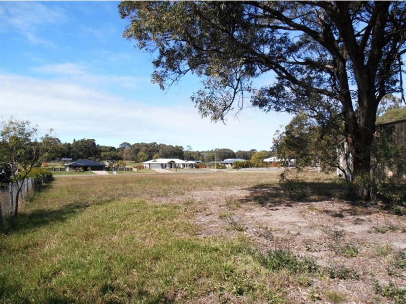 6 Nevallan Drive, Barmaryee QLD 4703