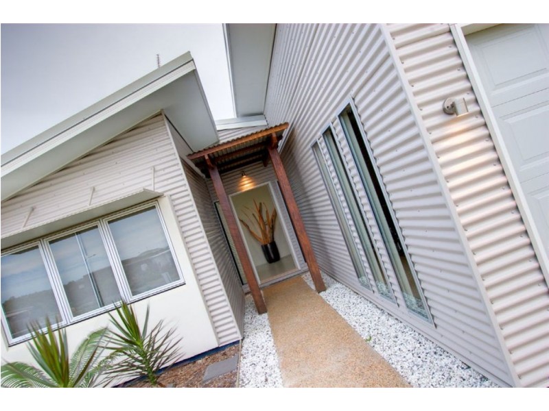 11 Hillside Court, Zilzie QLD 4710