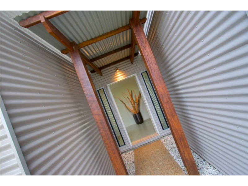 11 Hillside Court, Zilzie QLD 4710