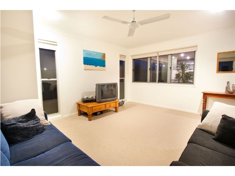 11 Hillside Court, Zilzie QLD 4710