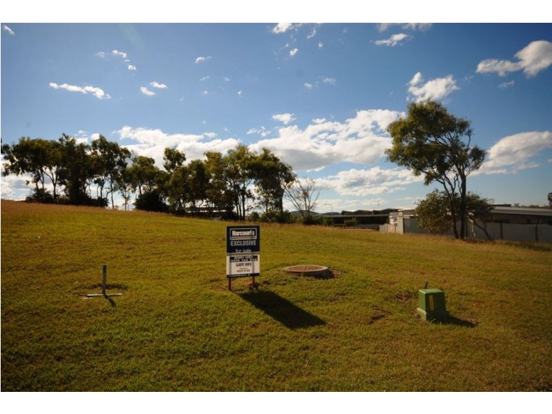 6 Hillside Court, Zilzie QLD 4710