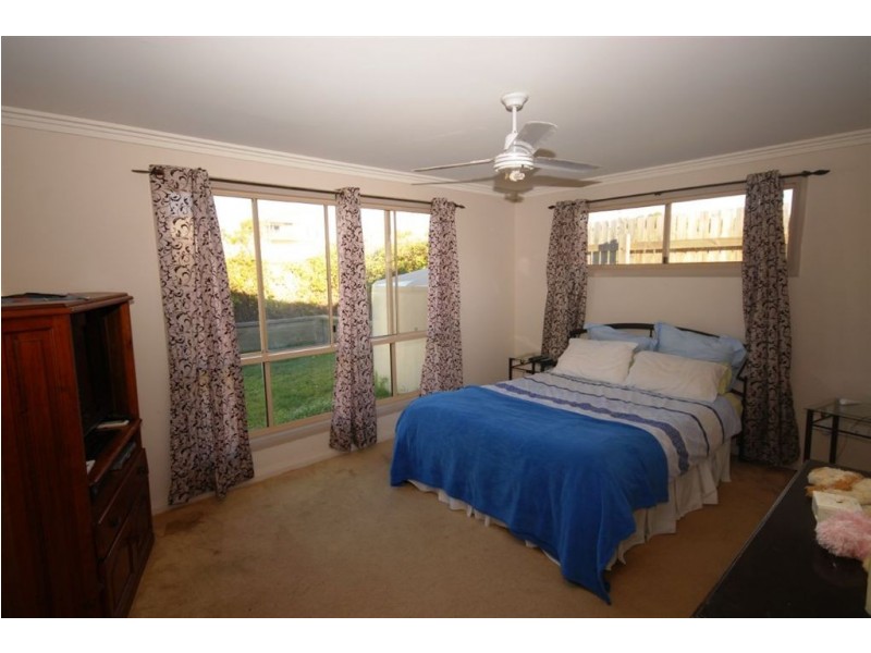 1 Hillside Court, Zilzie QLD 4710