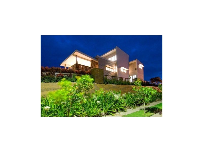 2 Hideaway Road, Zilzie QLD 4710