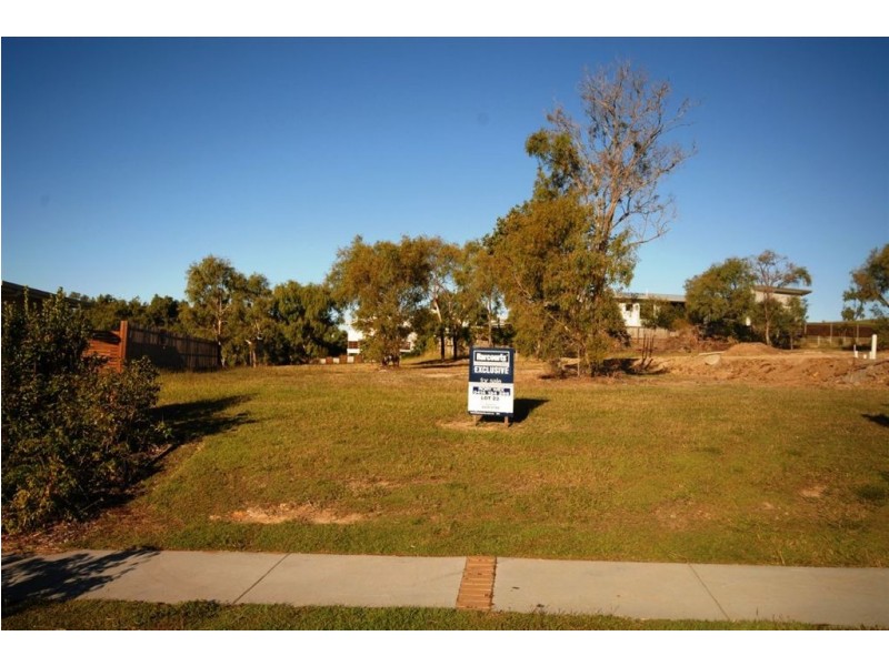 19 Cocoanut Point Drive, Zilzie QLD 4710