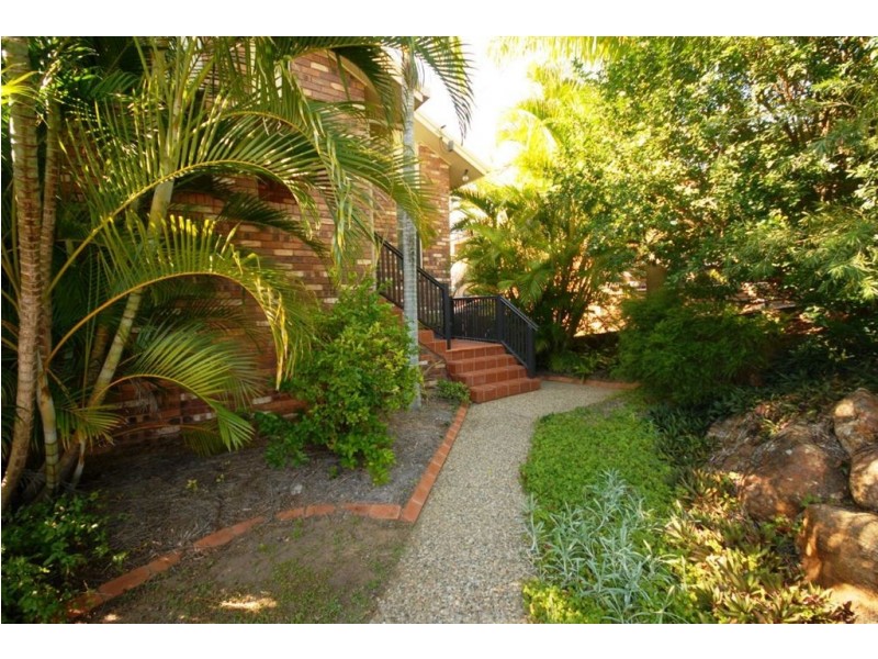 187 Matthew Flinders Drive, Cooee Bay QLD 4703