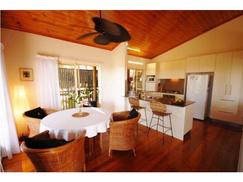 187 Matthew Flinders Drive, Cooee Bay QLD 4703
