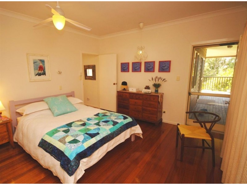 187 Matthew Flinders Drive, Cooee Bay QLD 4703