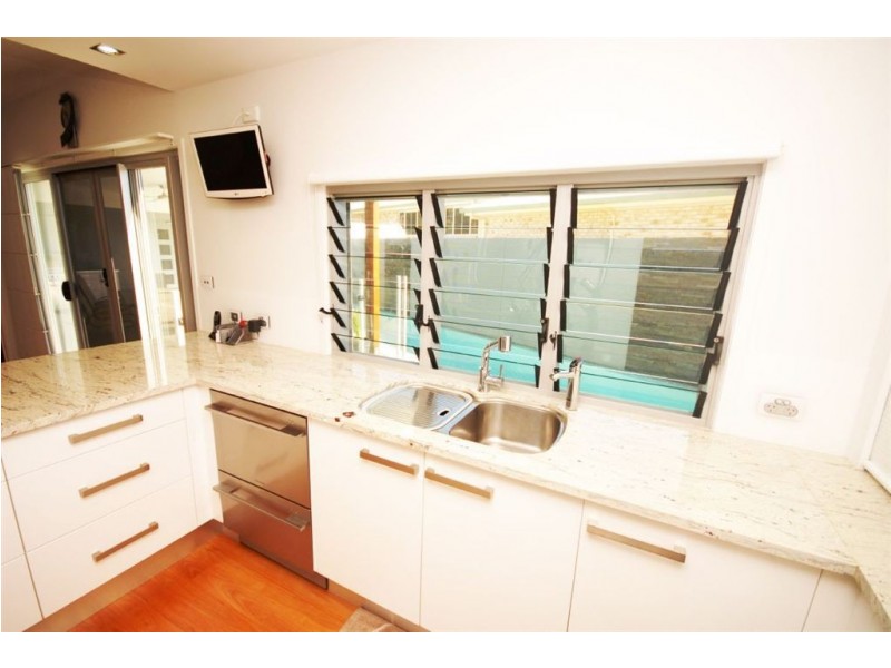 47 Paradise Way, Emu Park QLD 4710